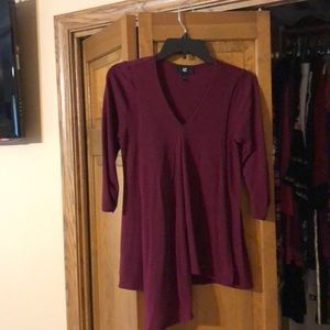 Maroon 3 quarters length sleeve sweater